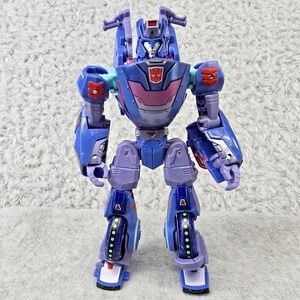 Transformers Chromia Deluxe Figure Cyberverse Universe Hasbro 2024